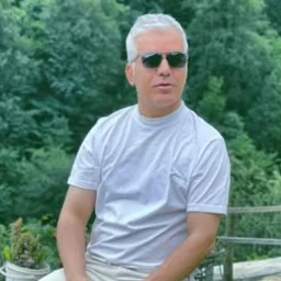 سامان سماکوش